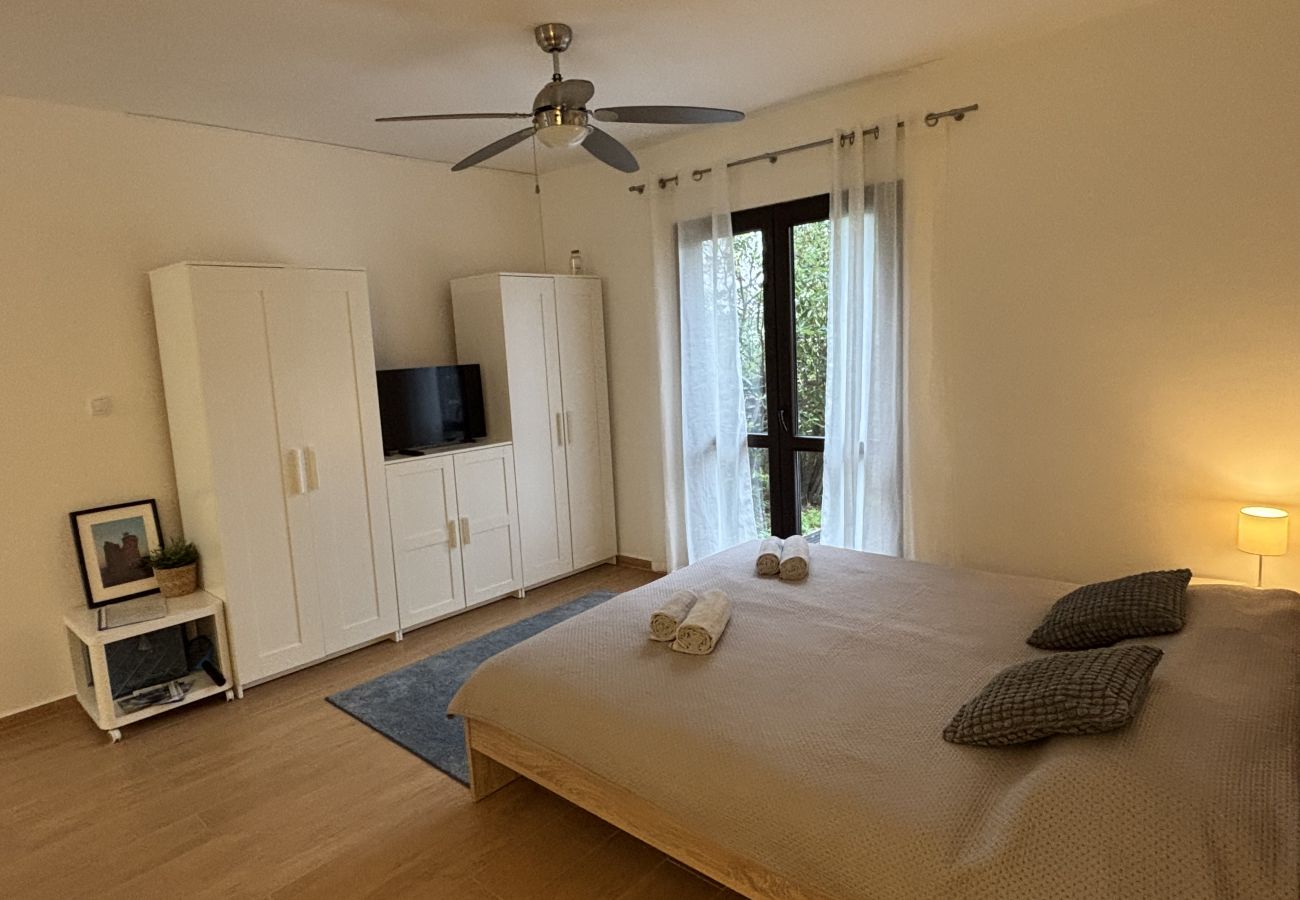 Studio in Starigrad - Studio Hibis 1 nahe Strand