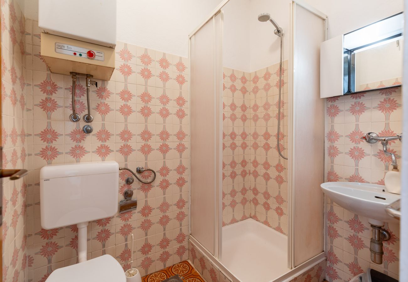 Zimmeranmietung in Starigrad - Zimmer Tinka No.5 strandnah