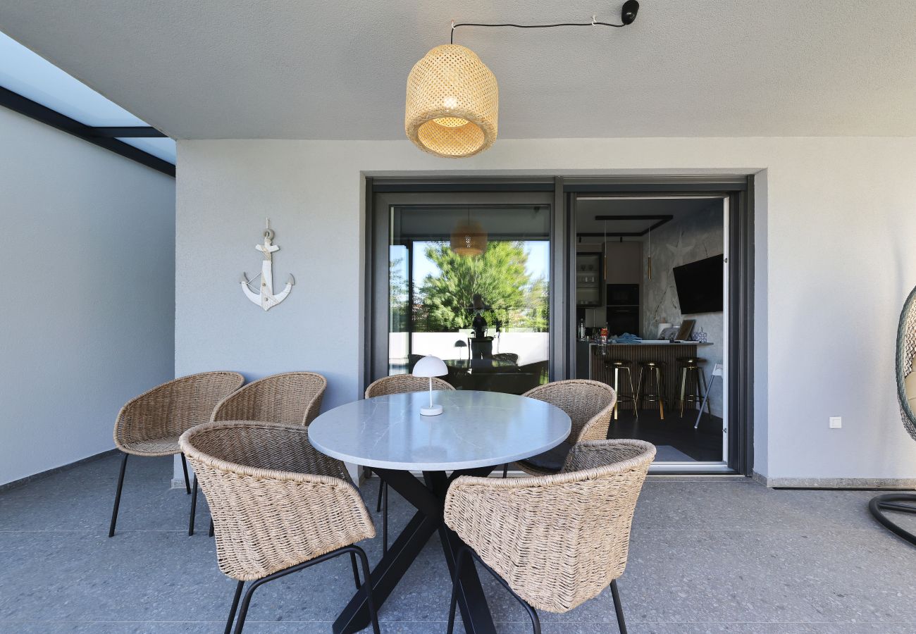 Ferienwohnung in Nin - Ferienwohnung RoBell mit Privatpool