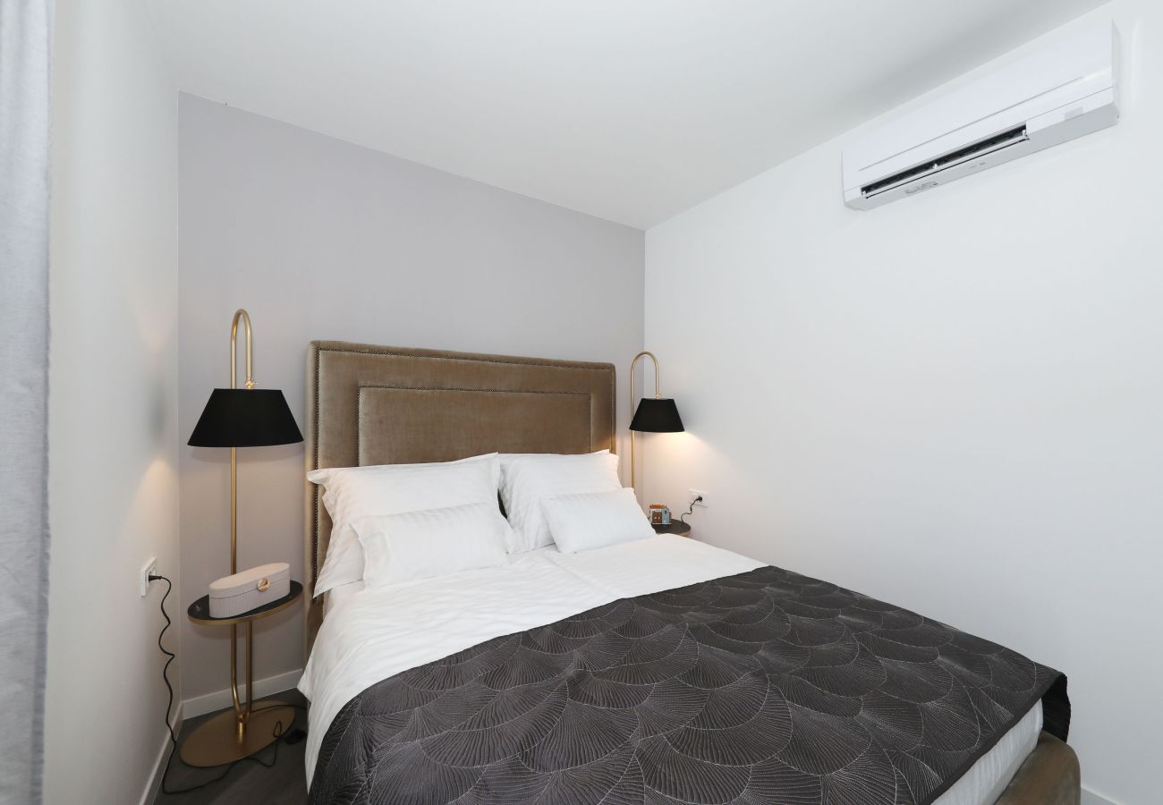 Ferienwohnung in Nin - Ferienwohnung RoBell mit Privatpool