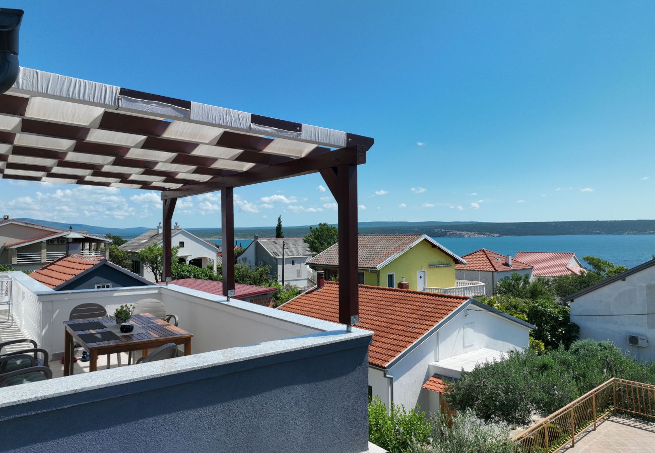 Ferienwohnung in Maslenica - Ferienwohnung Simaruna mit Meerblick