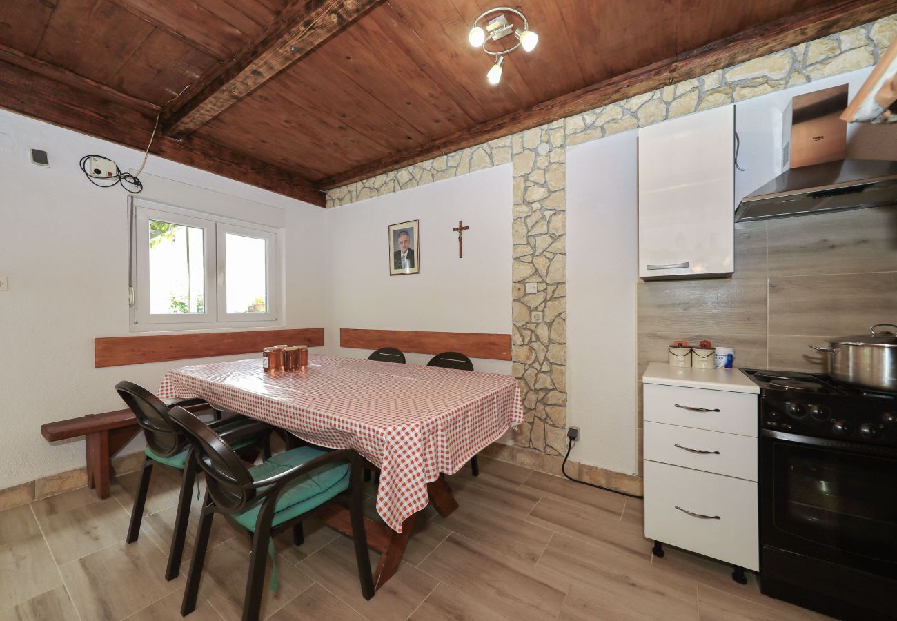 Ferienwohnung in Maslenica - Ferienwohnung Simaruna mit Meerblick