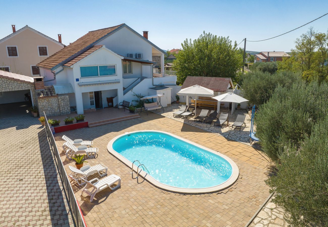 Ferienhaus in Polaca - Ferienhaus Polaca mit Pool