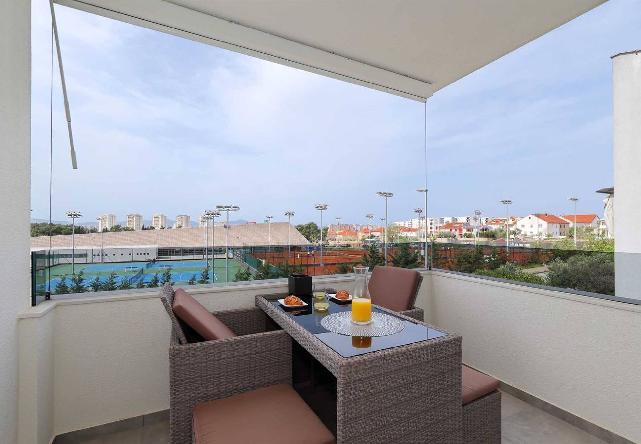 Ferienwohnung in Zadar - Ferienwohnung Luxury Apartment 3 mit Balkon