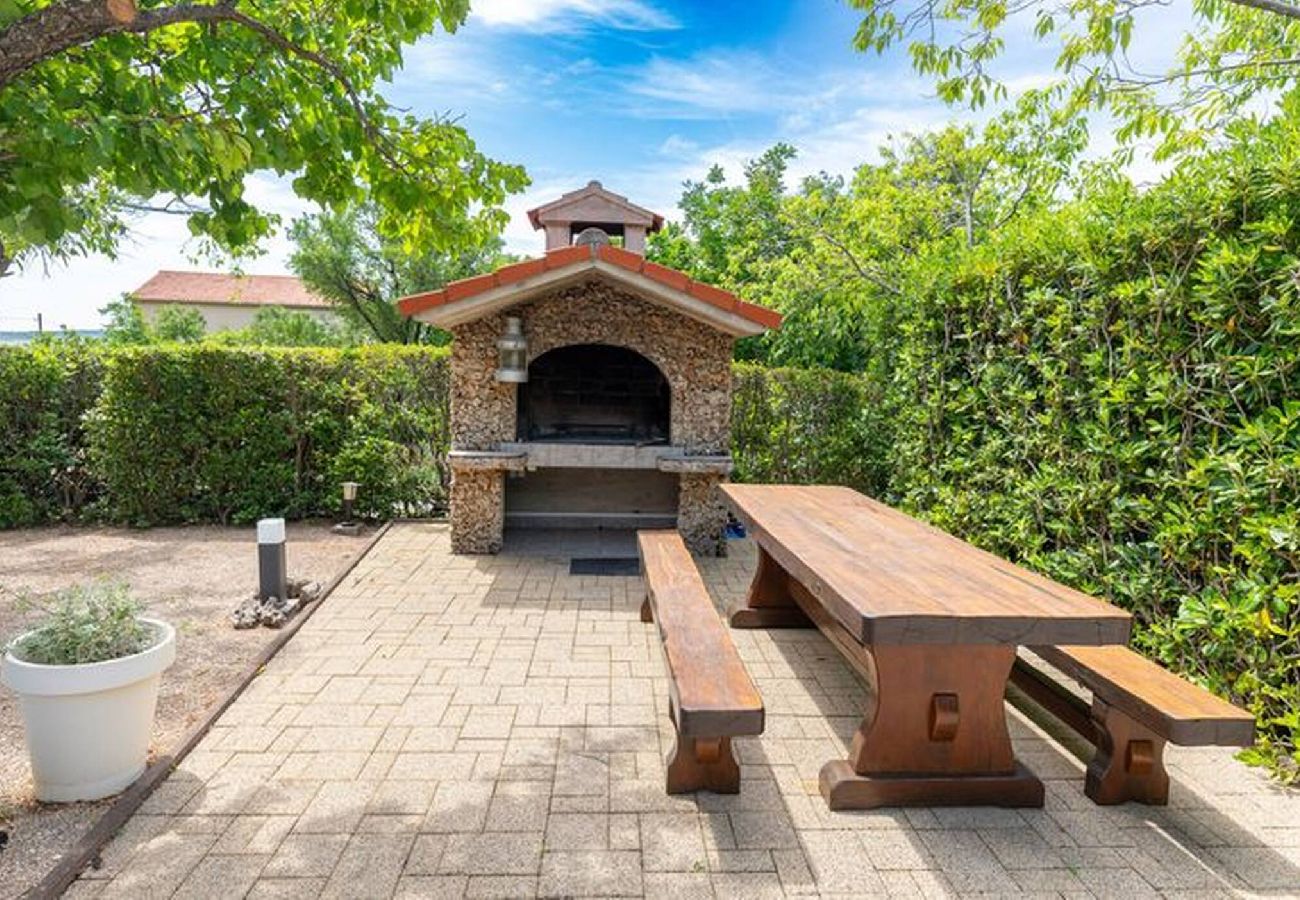 Studio in Starigrad - Studio Stanic No.1 mit Terrasse