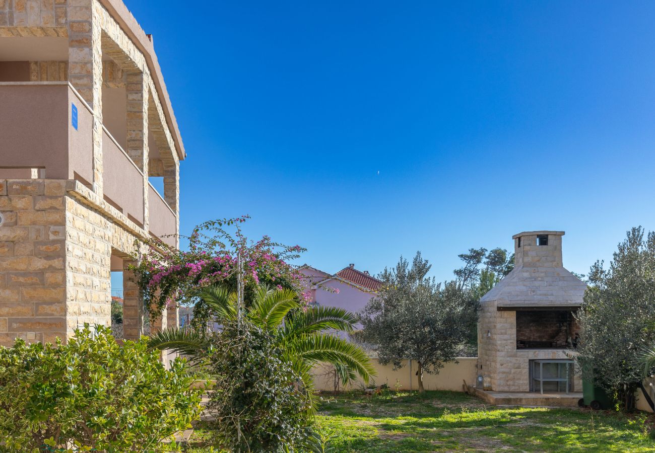 Ferienwohnung in Vir - Ferienwohnung Bojo No 1 strandnah