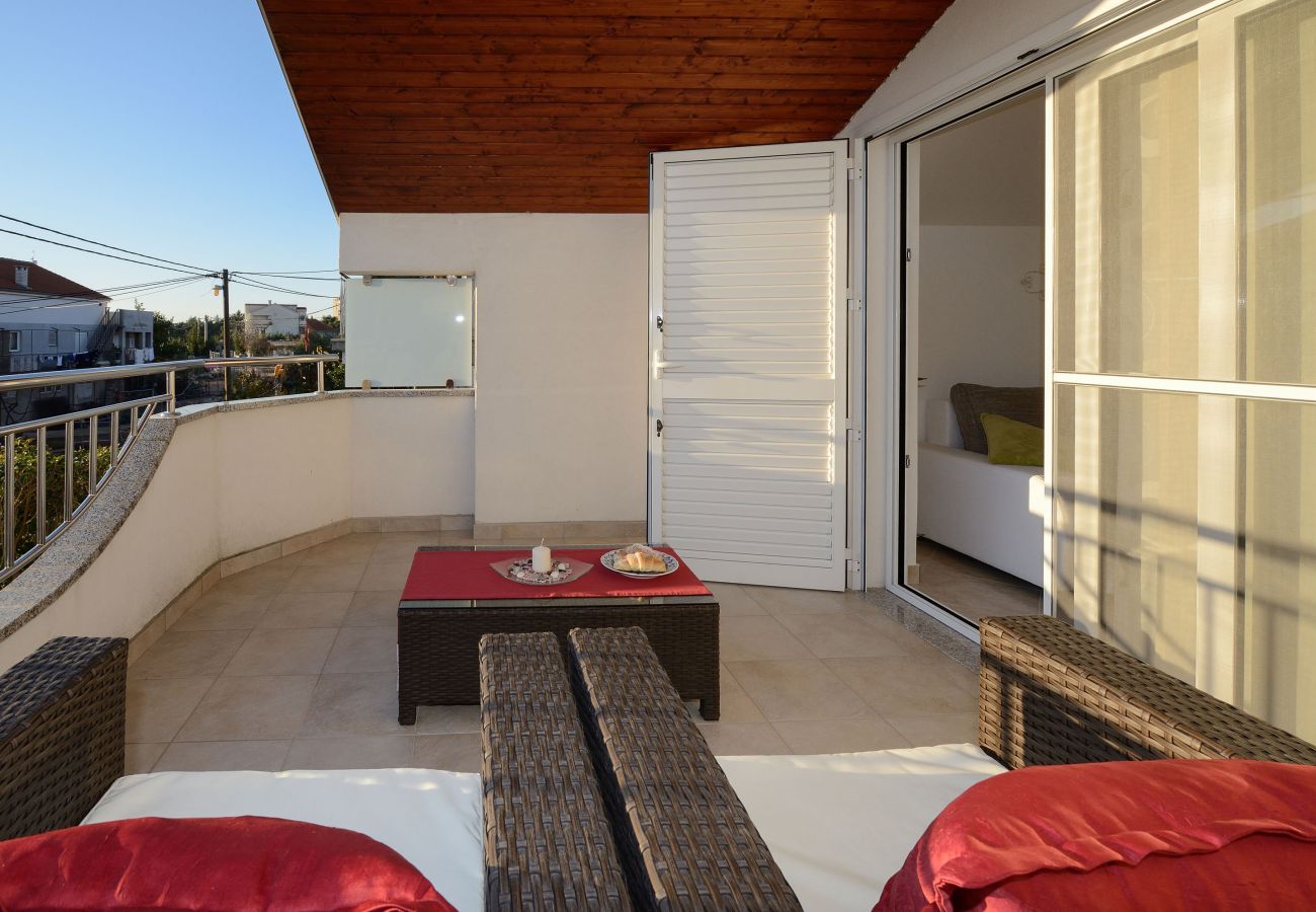 Ferienwohnung in Zadar - Ferienwohnung Marinko No.1 nahe SC Višnjik