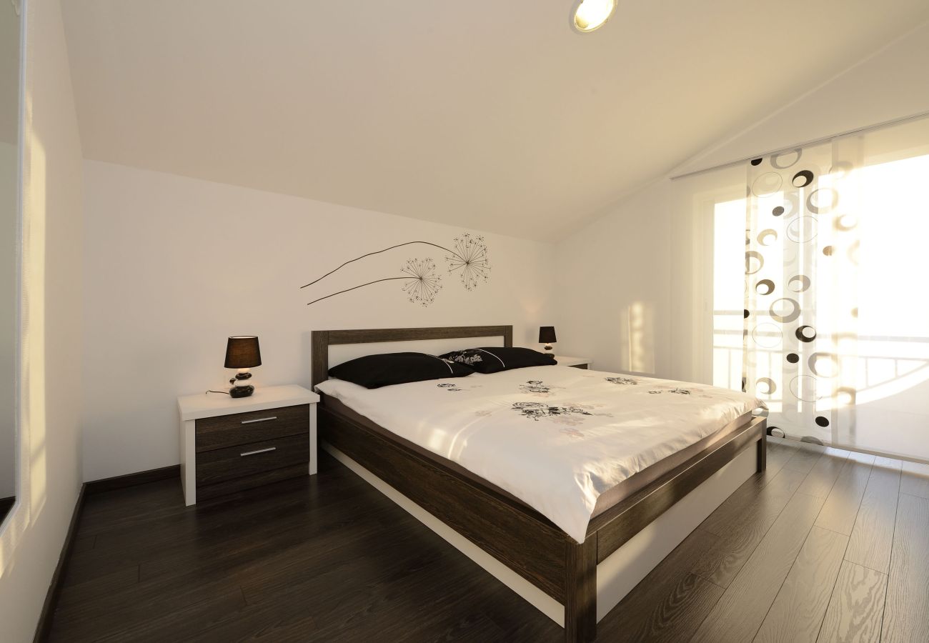 Ferienwohnung in Zadar - Ferienwohnung Marinko No.1 nahe SC Višnjik