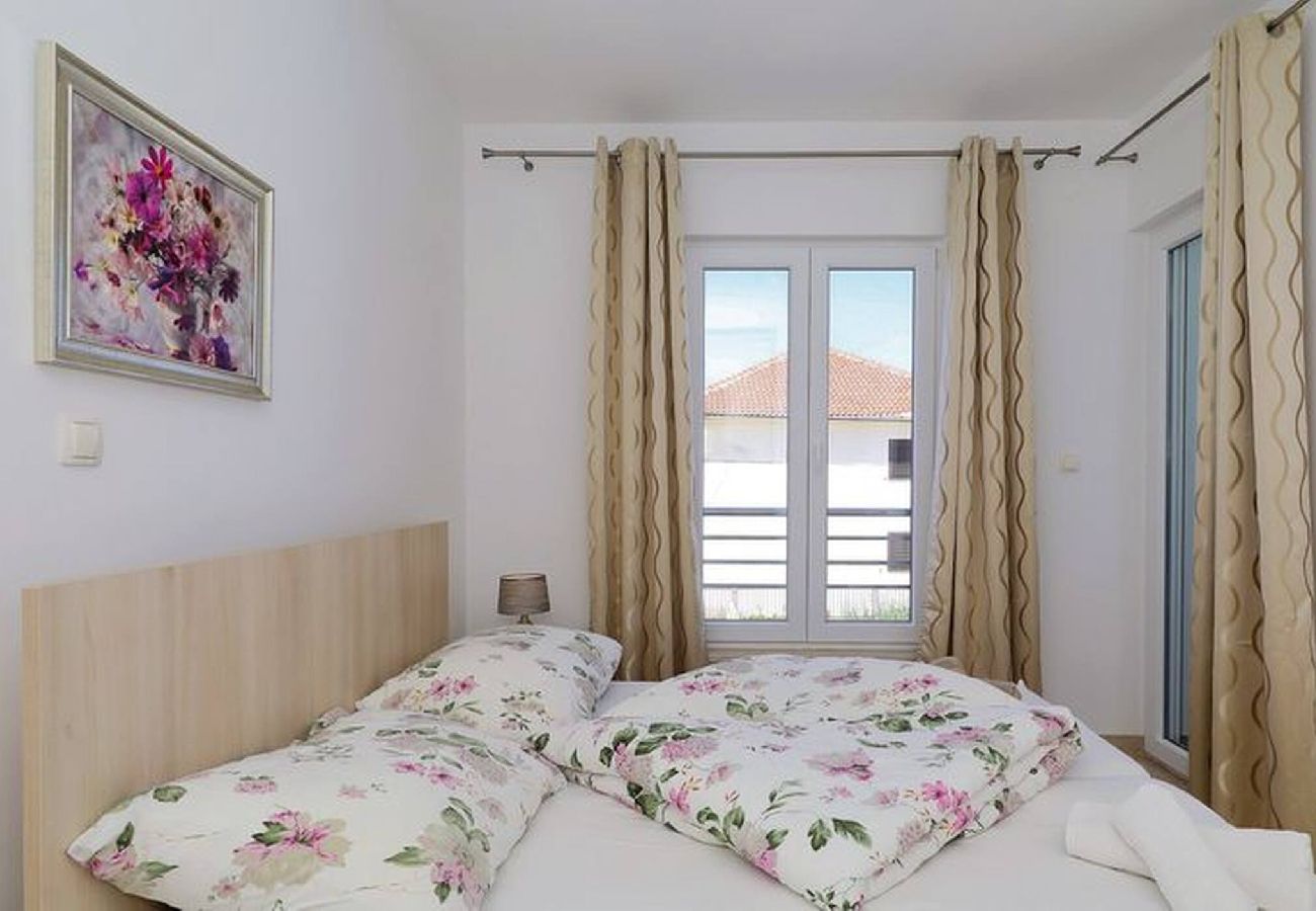Ferienwohnung in Privlaka - -