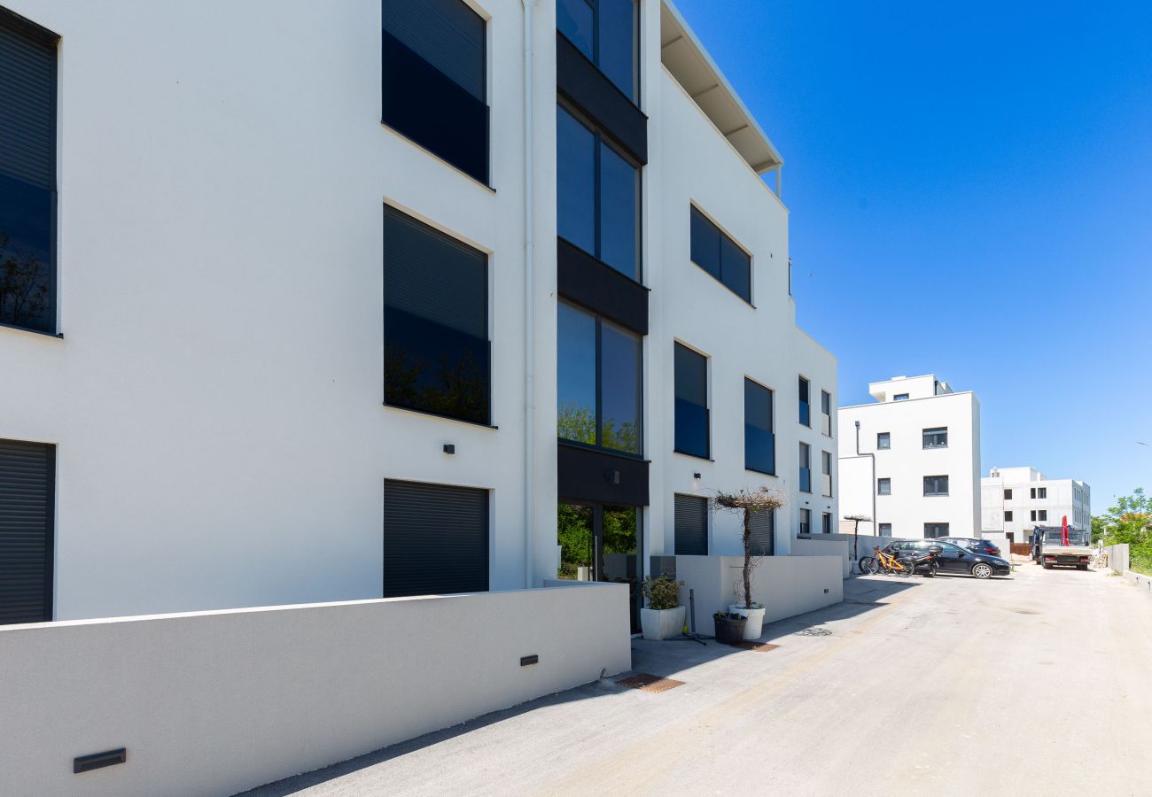 Ferienwohnung in Privlaka - Ferienwohnung Hugo nahe Meer