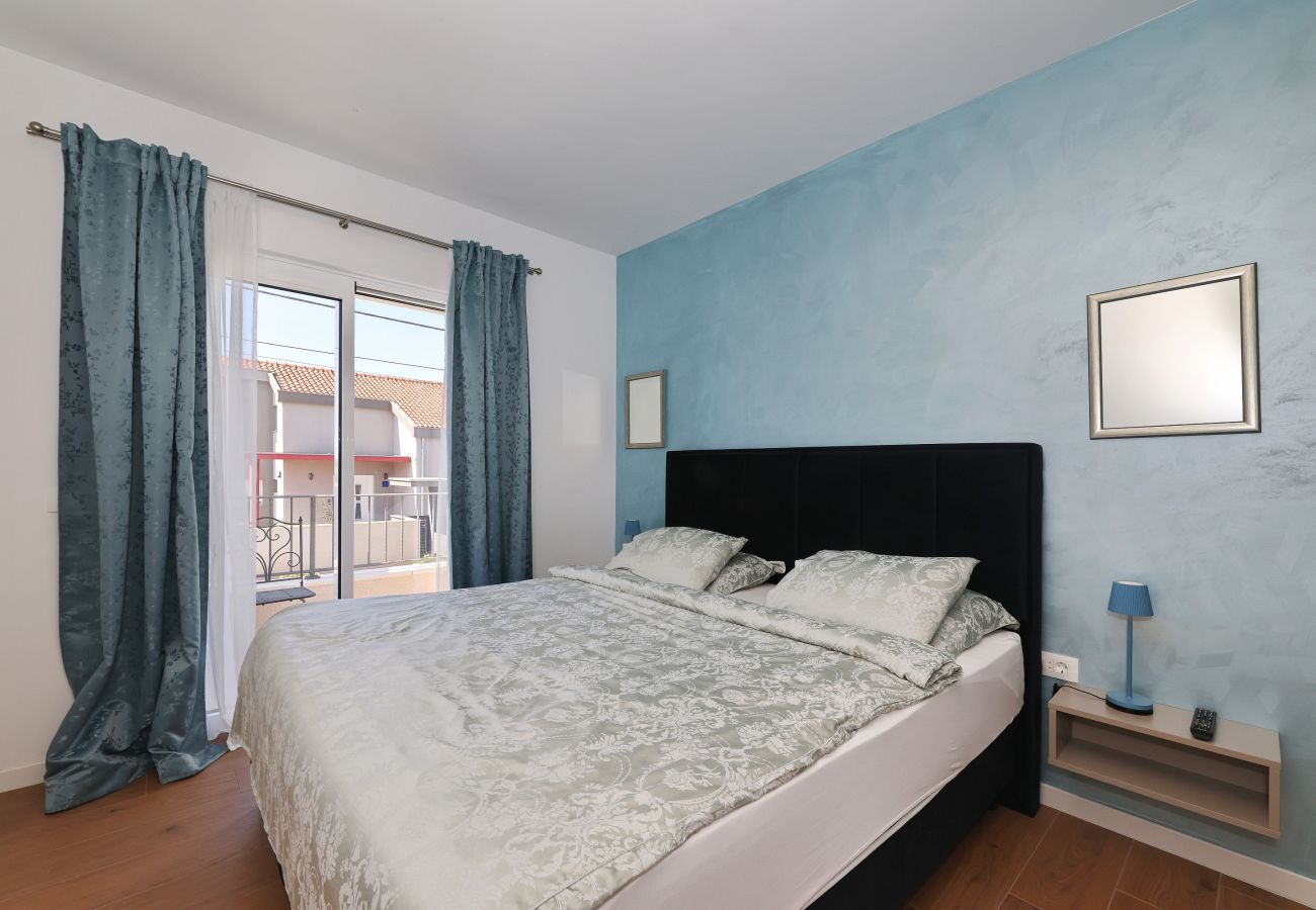 Ferienhaus in Zadar - Ferienhaus Casa Coral mit beheiztem Privatpool
