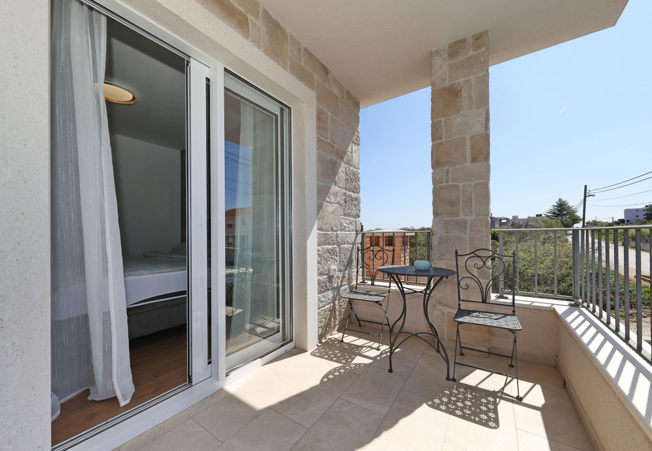 Ferienhaus in Zadar - Ferienhaus Casa Coral mit beheiztem Privatpool
