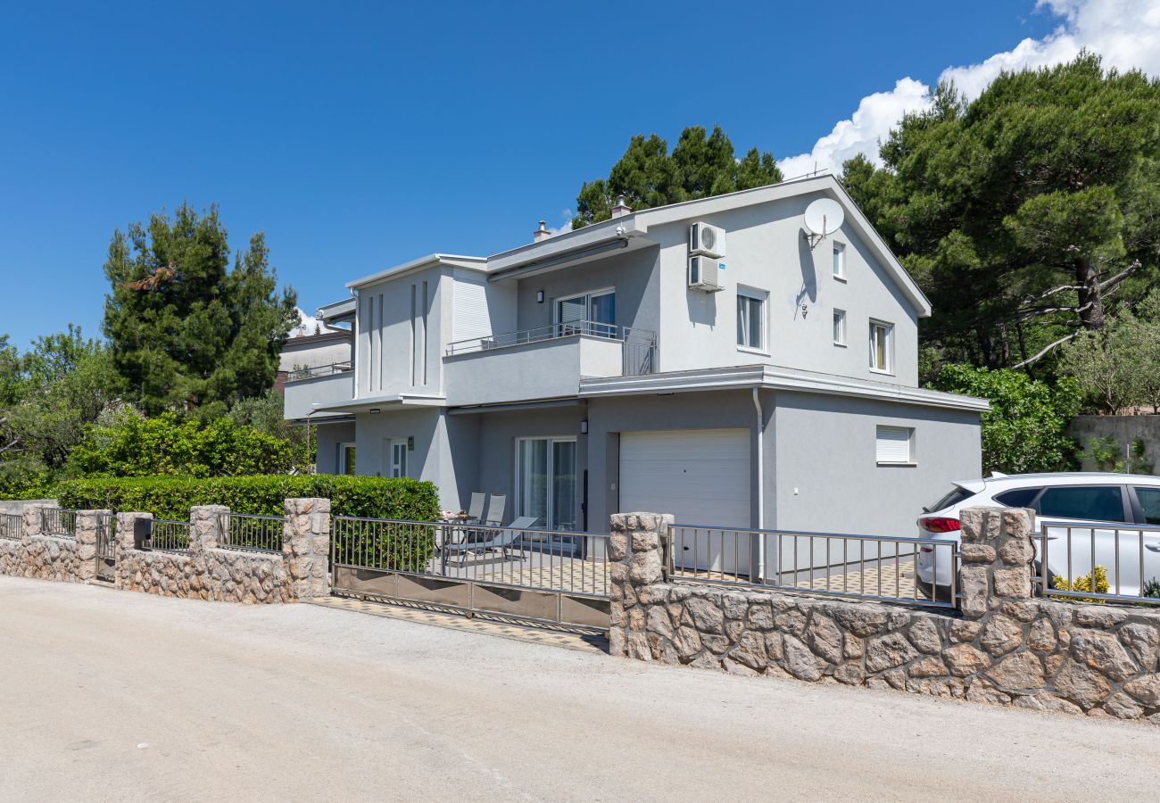 Ferienwohnung in Starigrad - Ferienwohnung Sea & Stone No.2 strandnah