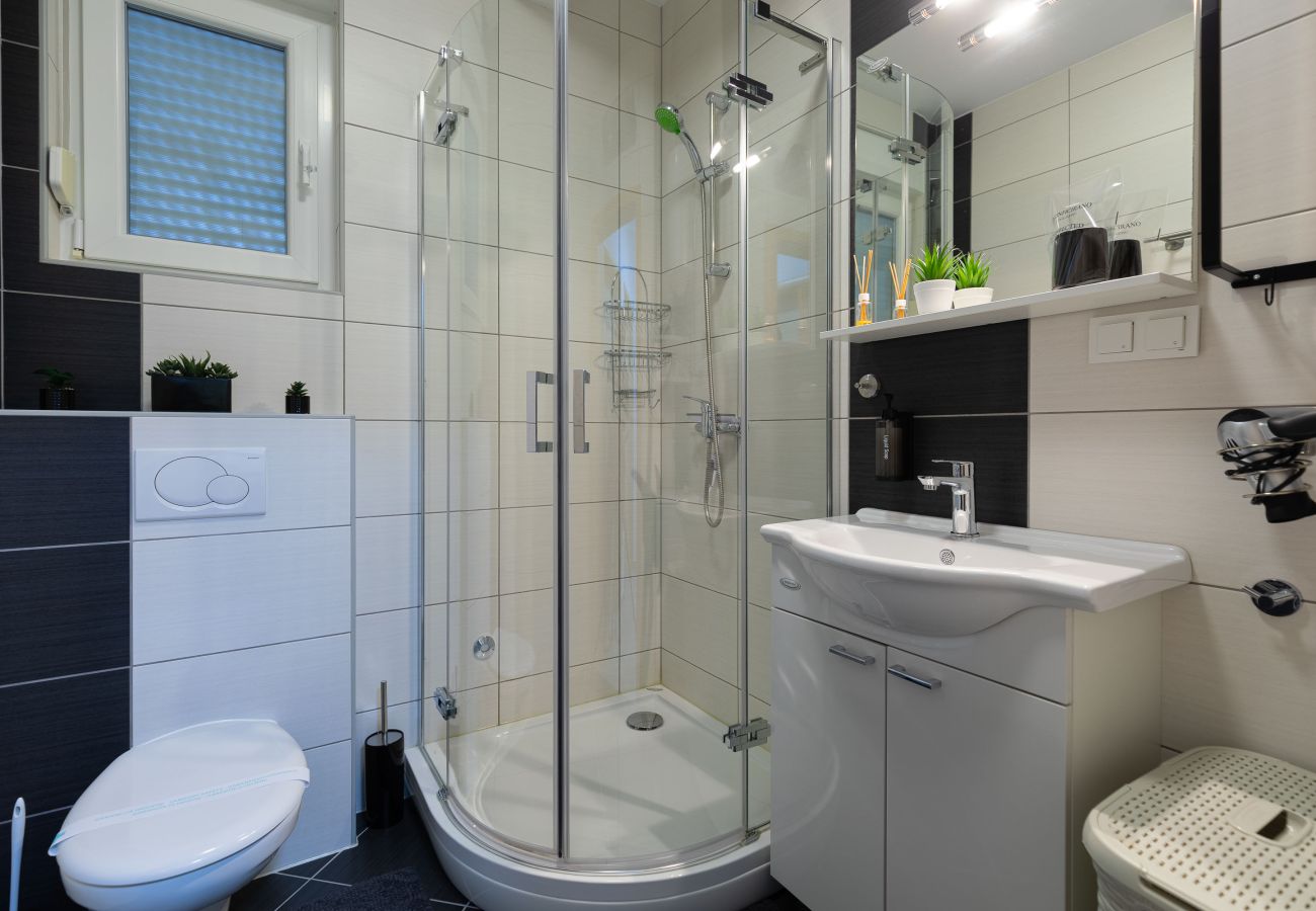Ferienwohnung in Starigrad - Ferienwohnung Sea & Stone No.3 mit Balkon