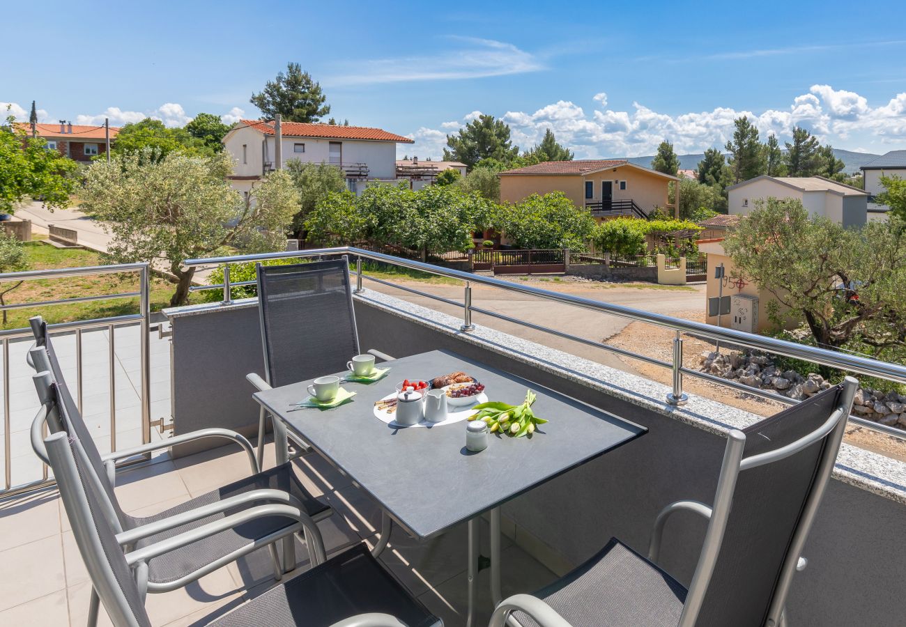 Ferienwohnung in Starigrad - Ferienwohnung Sea & Stone No.3 mit Balkon