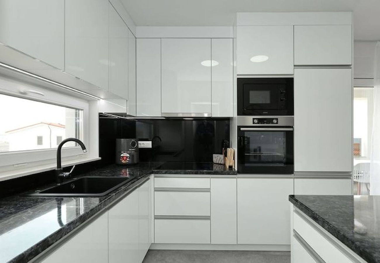 Ferienwohnung in Vir - Ferienwohnung Cicak No 2 mit Meerblick
