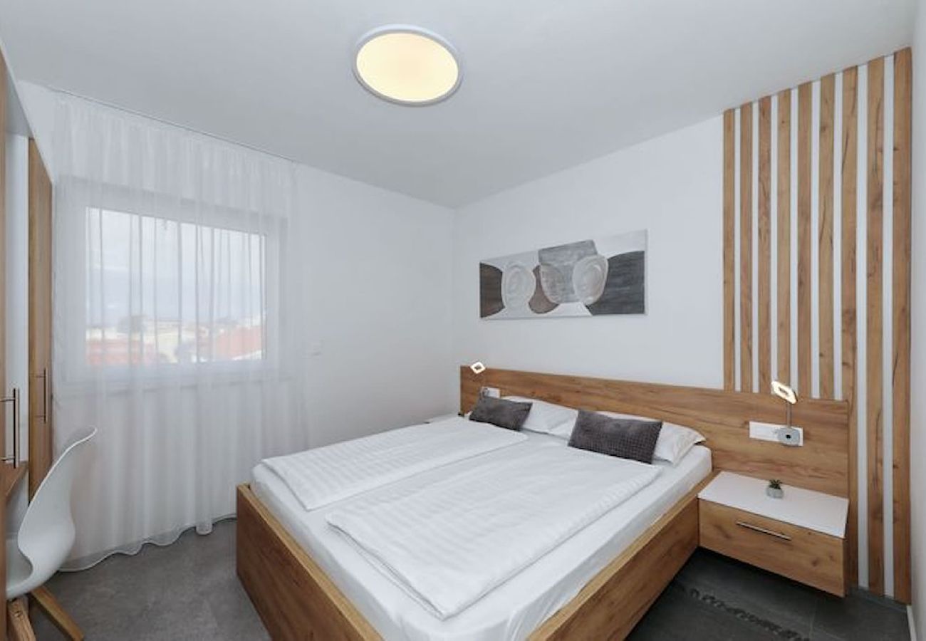 Ferienwohnung in Vir - Ferienwohnung Cicak No 2 mit Meerblick