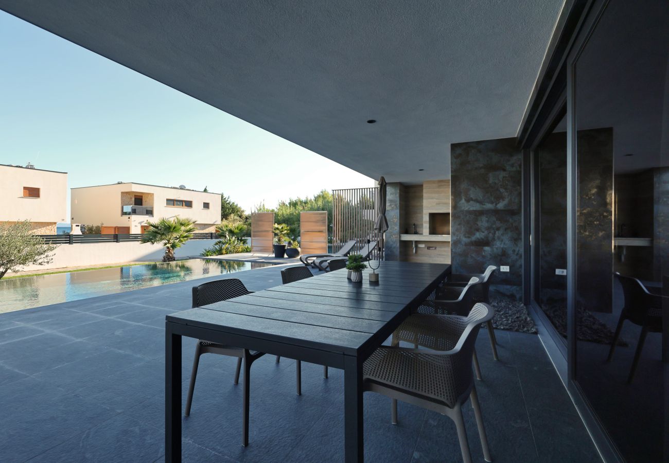 Villa in Vir - Villa Suva Punta Luxe mit Privatpool