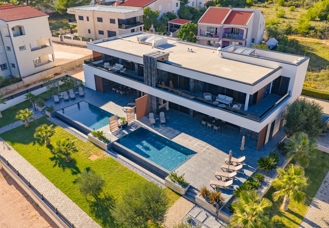 Villa in Vir - Villa Suva Punta Luxe mit Privatpool
