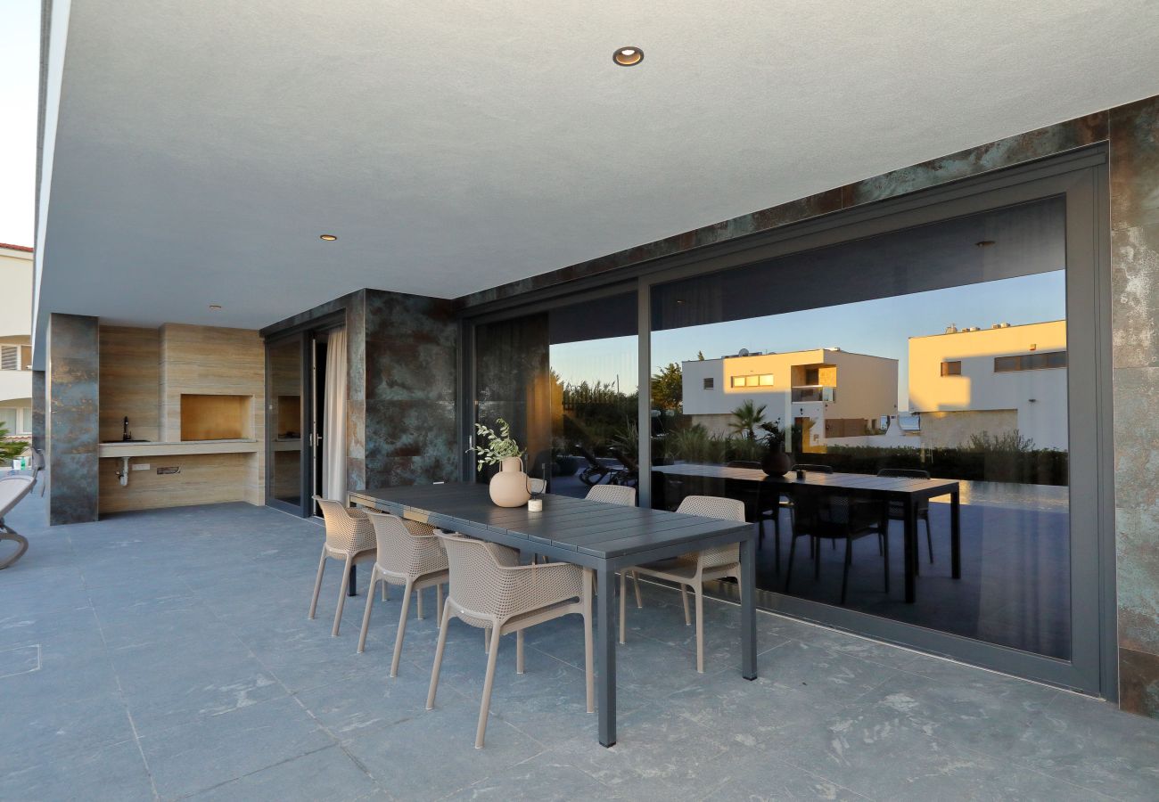 Villa in Vir - Villa Suva Punta Luxe mit Privatpool