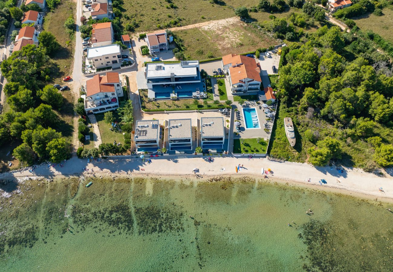 Villa in Vir - Villa Suva Punta Luxe mit Privatpool