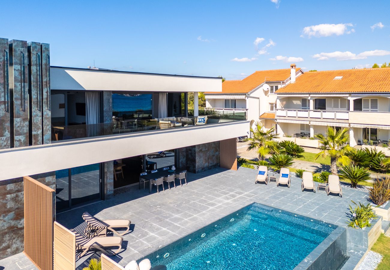 Villa in Vir - Villa Suva Punta Luxe mit Privatpool