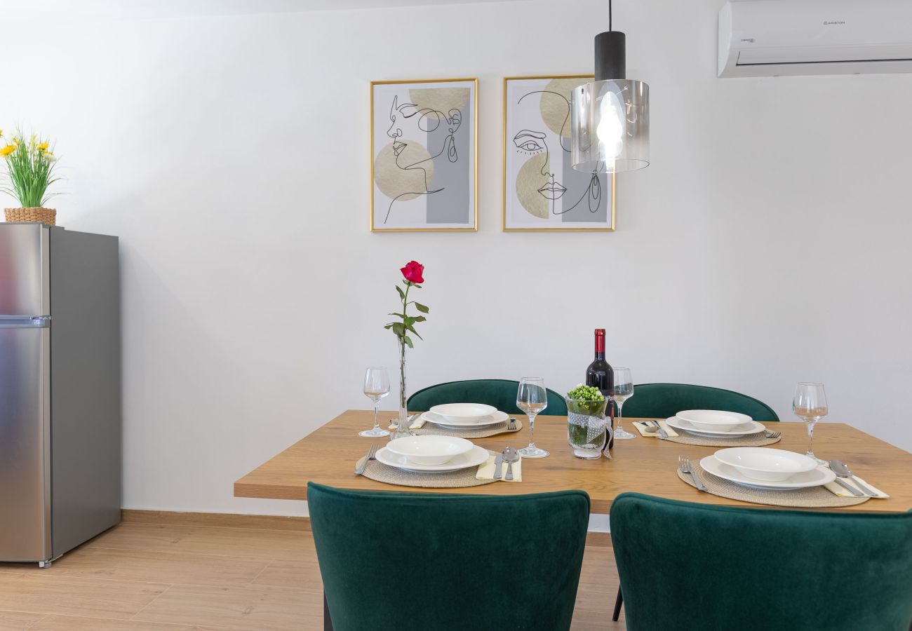 Ferienwohnung in Zadar - Ferienwohnung Klanac 1 mit Balkon