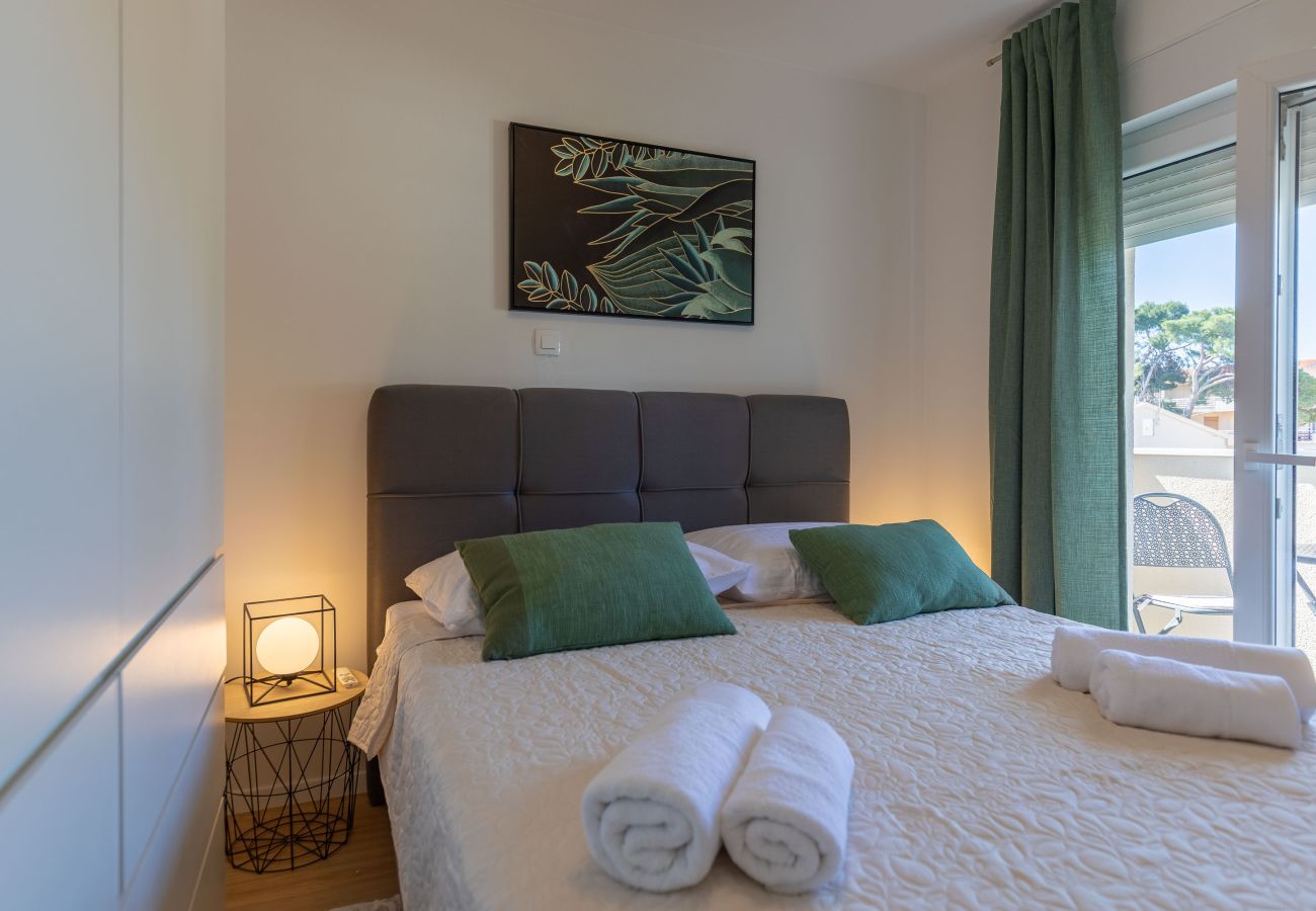 Ferienwohnung in Zadar - Ferienwohnung Klanac 2 mit zwei Balkonen