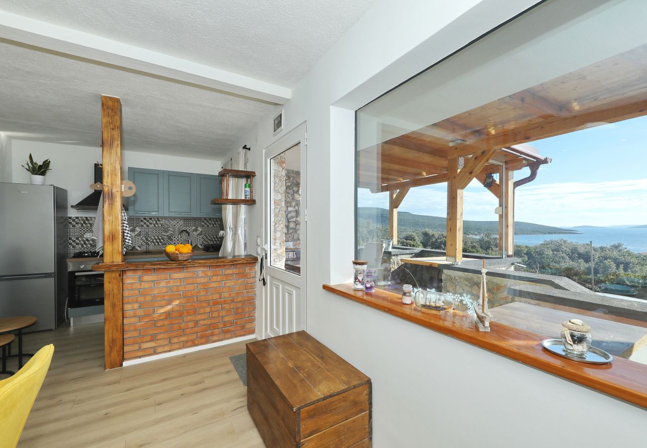 Ferienhaus in Dobropoljana - Ferienhaus Despoja nahe Naturstrand