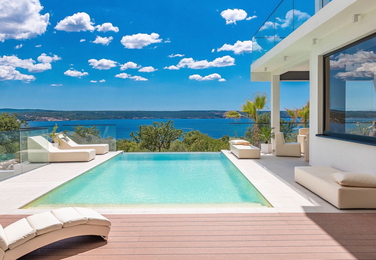 Villa in Maslenica - Villa Michelle mit Infinity Pool
