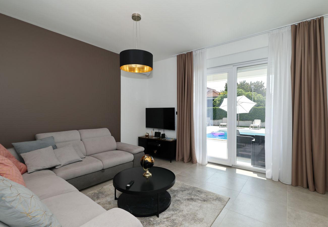 Villa in Vrsi - Poolvilla Marpe in Vrsi