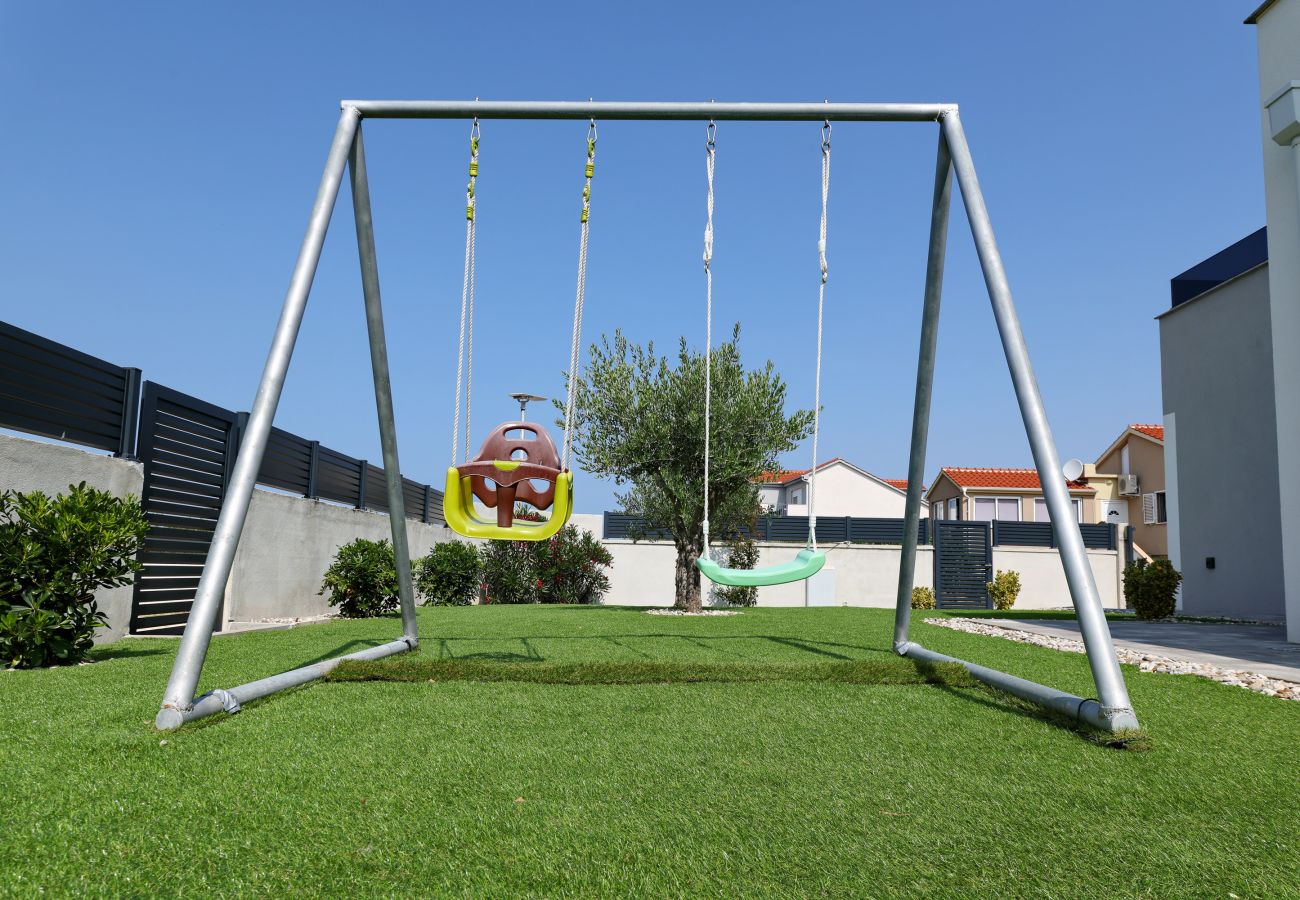 Villa in Vrsi - Poolvilla Marpe in Vrsi