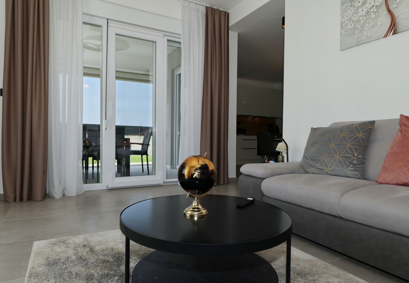 Villa in Vrsi - Poolvilla Marpe in Vrsi