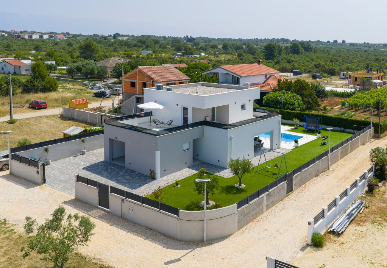 Villa in Vrsi - Poolvilla Marpe in Vrsi