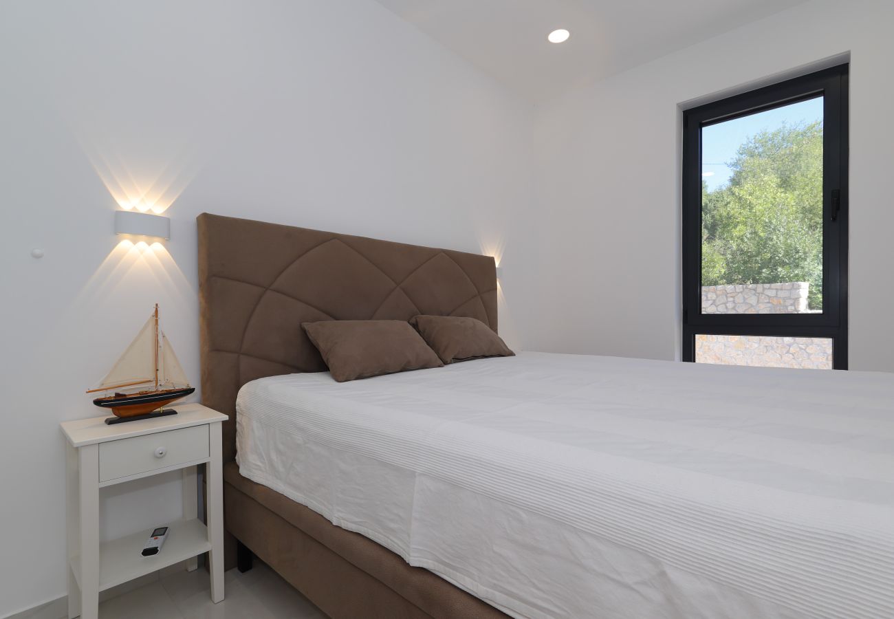 Ferienwohnung in Rovanjska - Ferienwohnung Bay View mit Privatpool