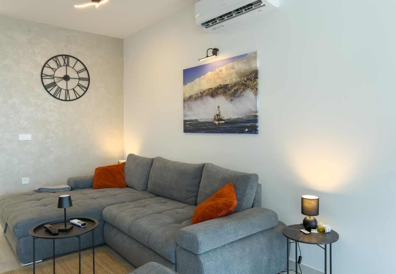 Ferienwohnung in Rovanjska - Ferienwohnung Bay View mit Privatpool