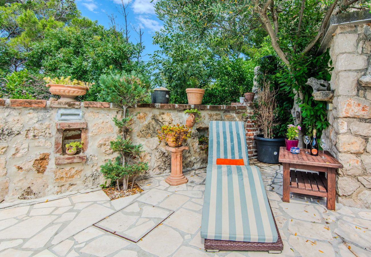 Ferienhaus in Maslenica - Ferienhaus Gordana mit Privatpool
