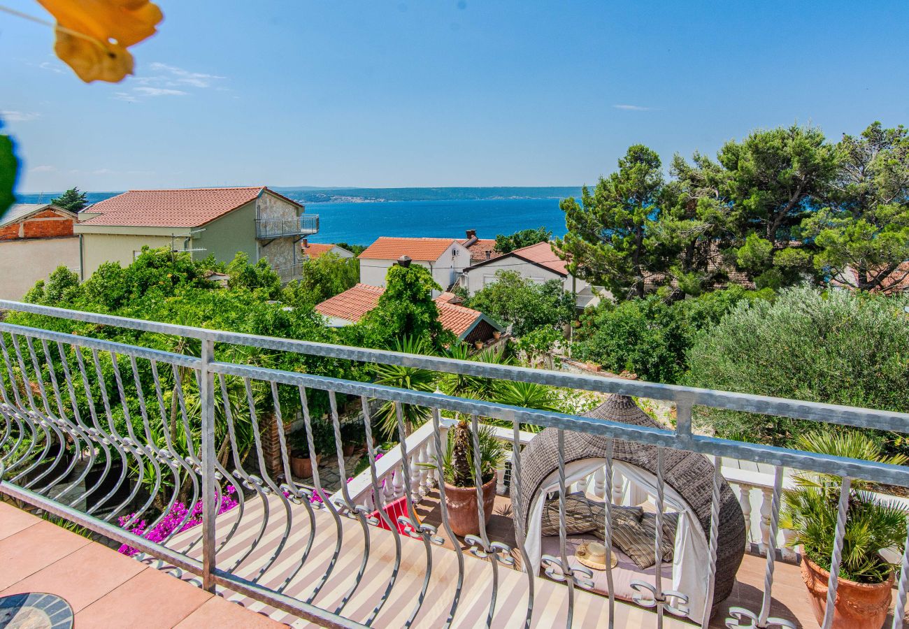 Ferienhaus in Maslenica - Ferienhaus Gordana mit Privatpool