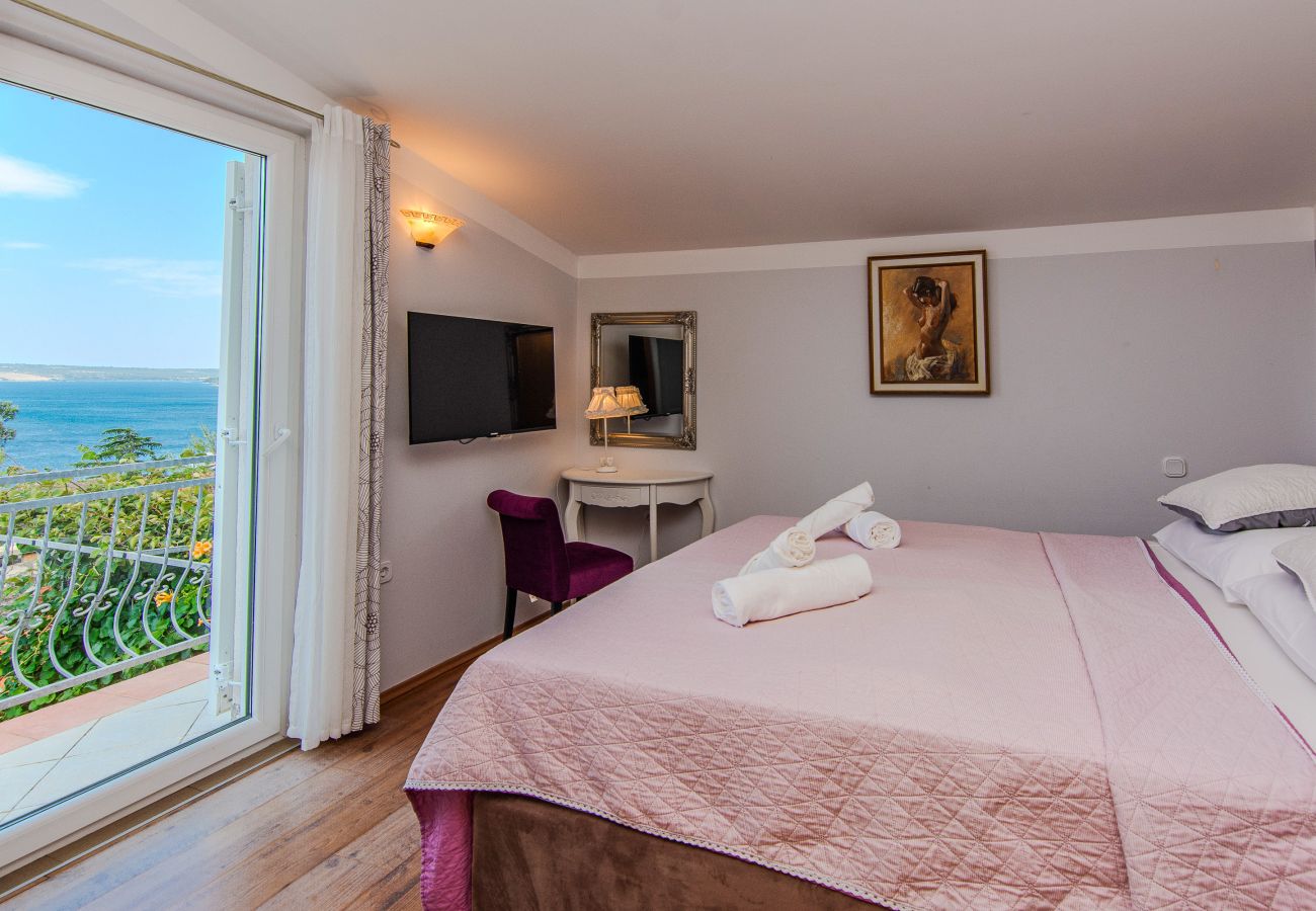 Ferienhaus in Maslenica - Ferienhaus Gordana mit Privatpool