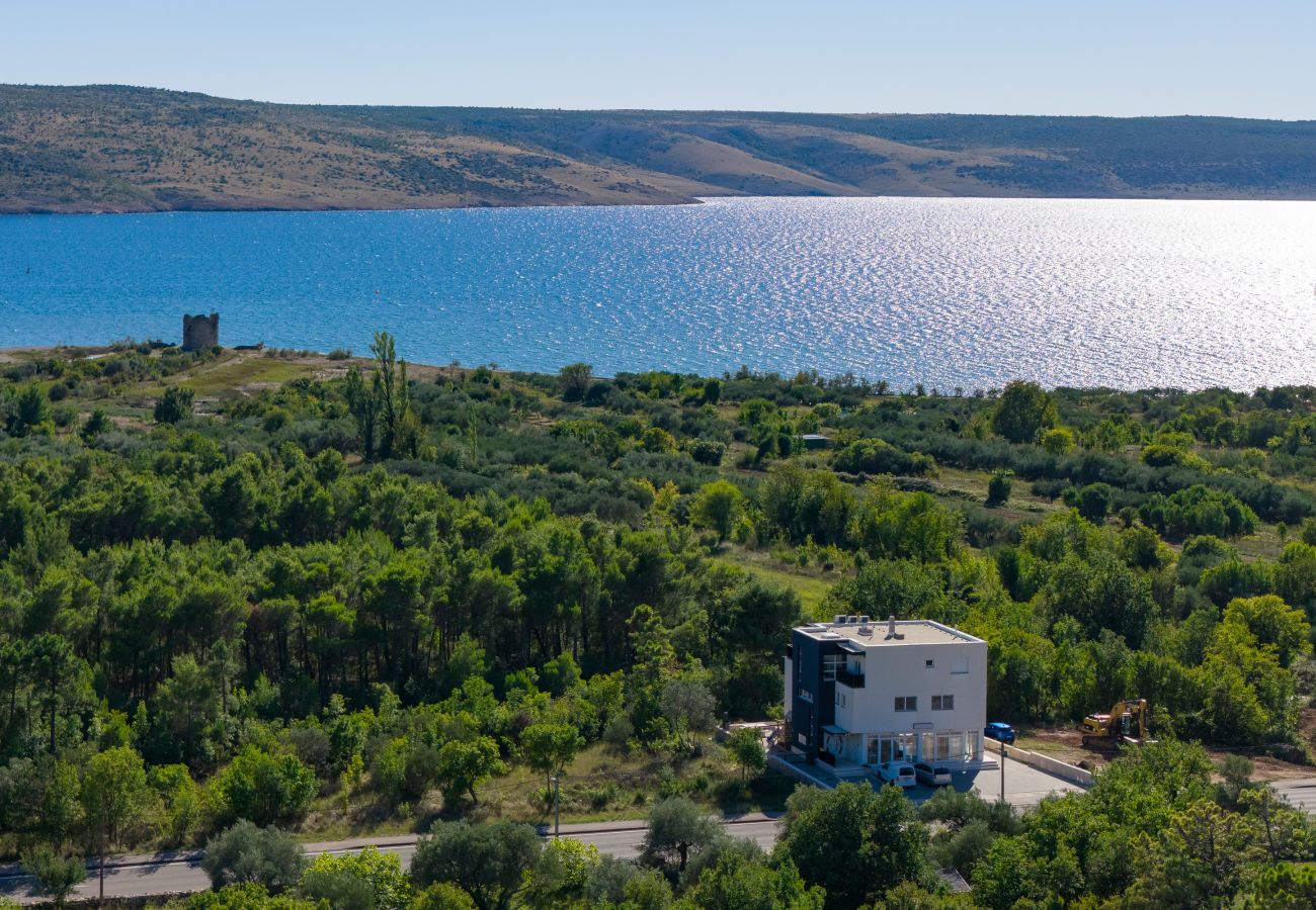Ferienwohnung in Starigrad -  Ferienwohnung Lux 1 nahe Meer mit Balkon