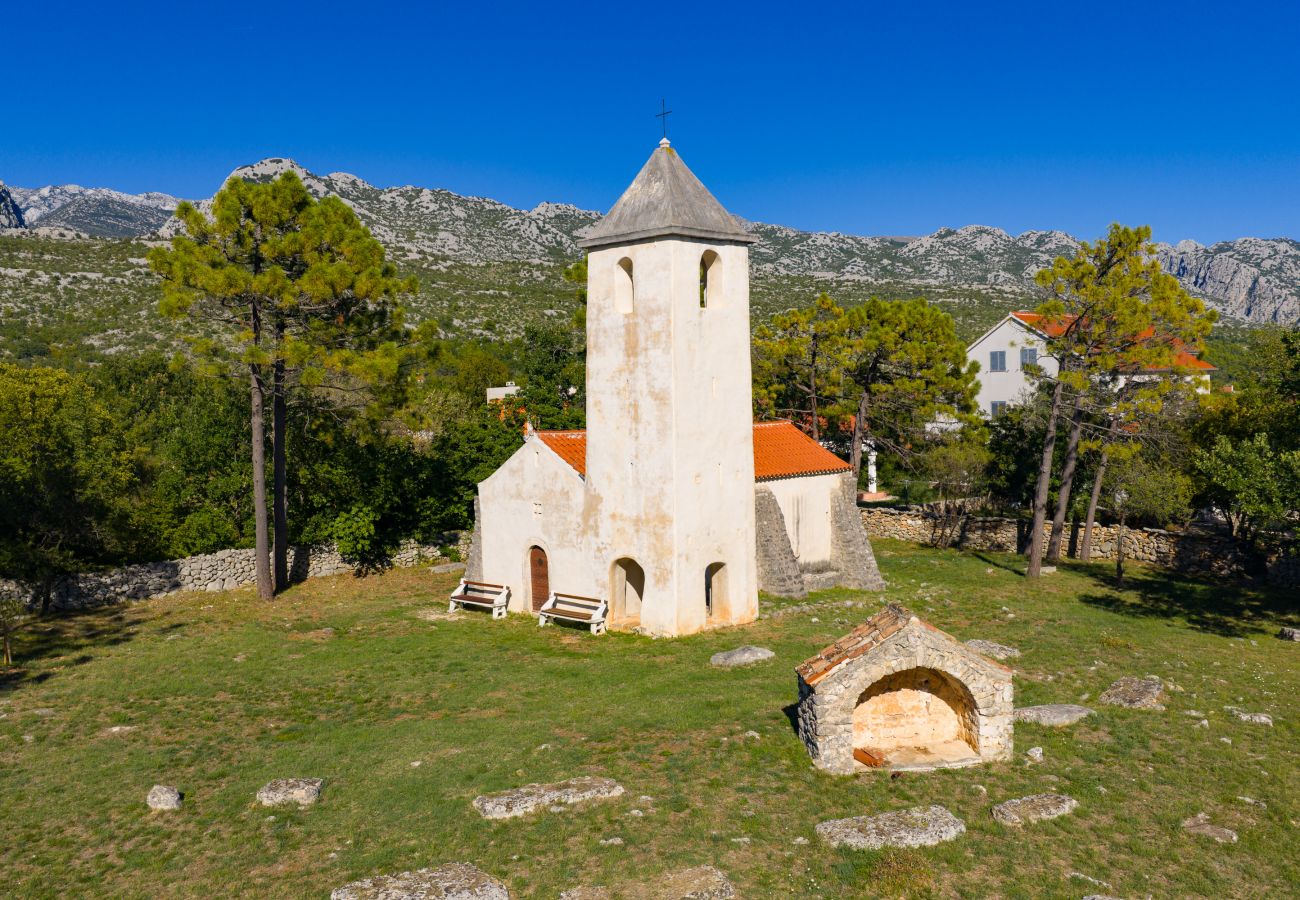 Ferienwohnung in Starigrad -  Ferienwohnung Lux 1 nahe Meer mit Balkon