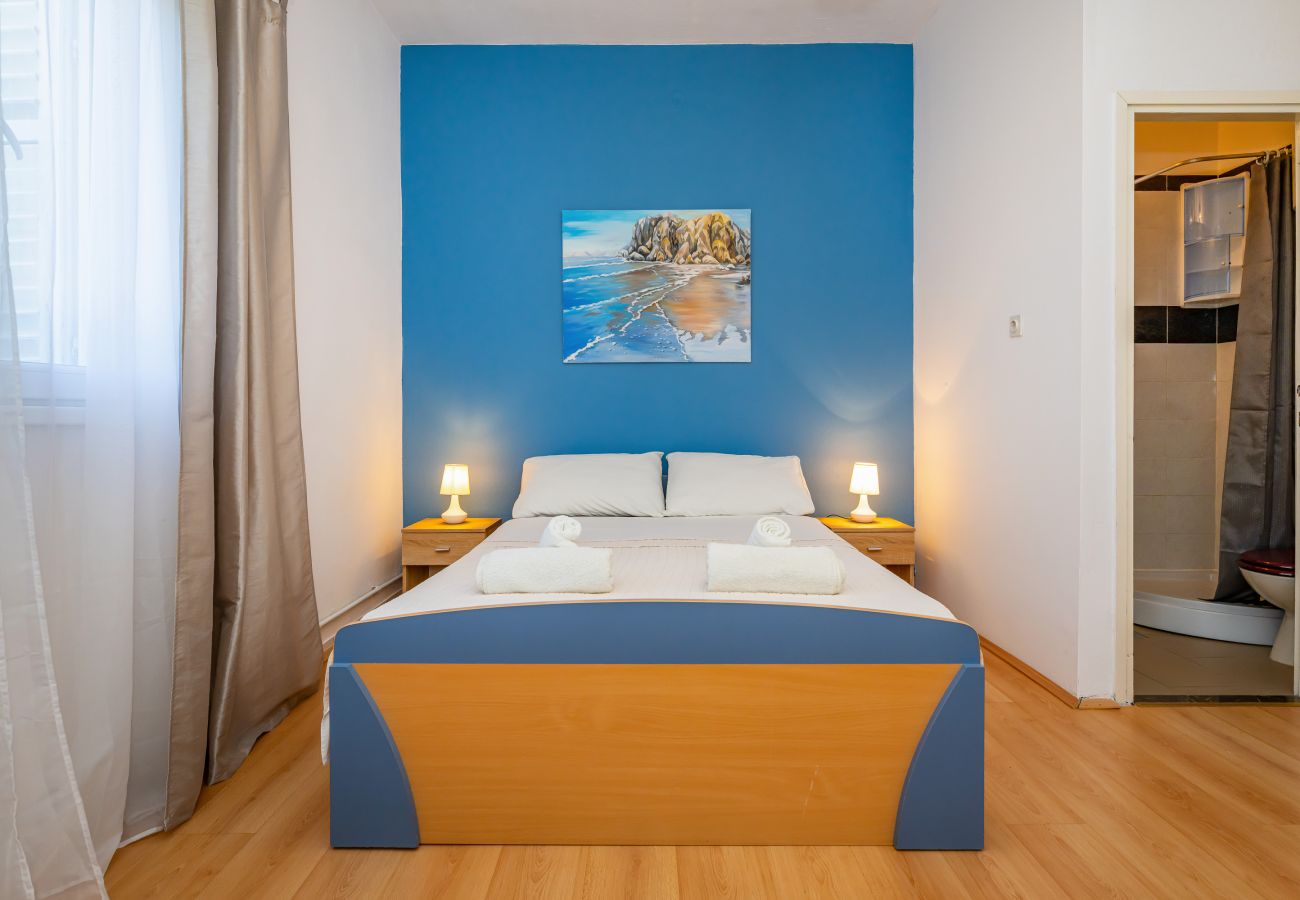 Ferienwohnung in Starigrad - Ferienwohnung Nina No.1 nahe Paklenica