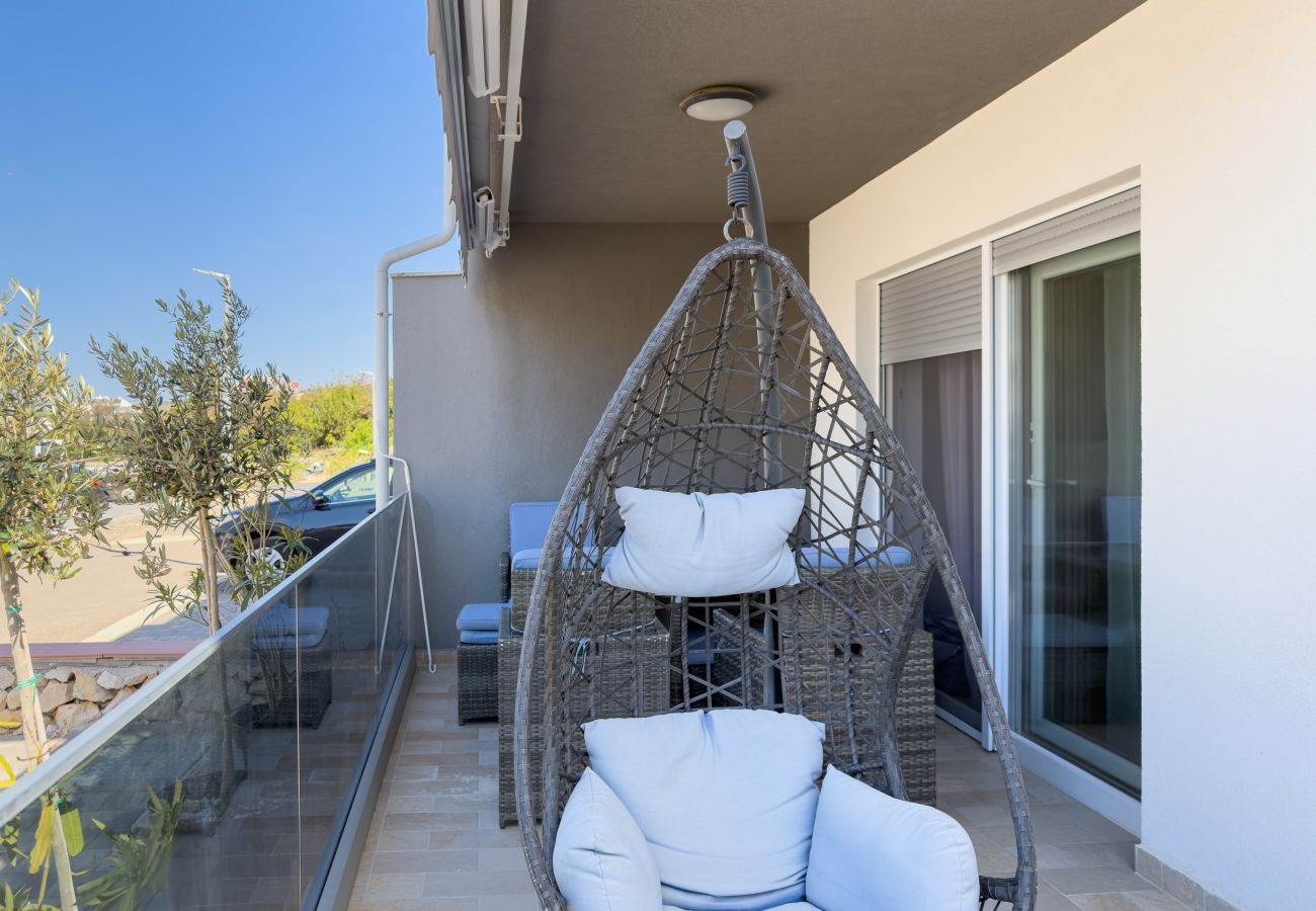 Ferienwohnung in Šimuni - Ferienwohnung Enamare mit Terrasse