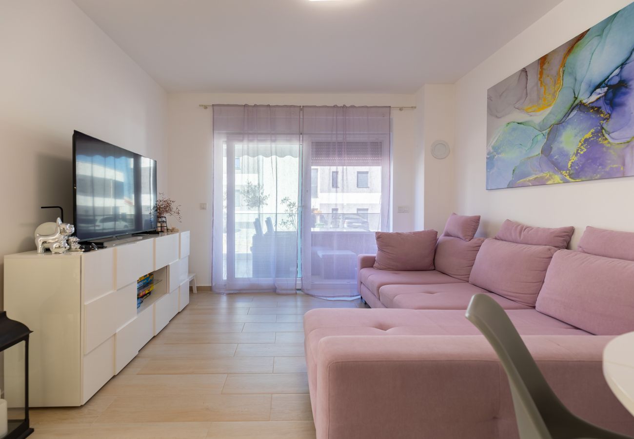 Ferienwohnung in Šimuni - Ferienwohnung Enamare mit Terrasse