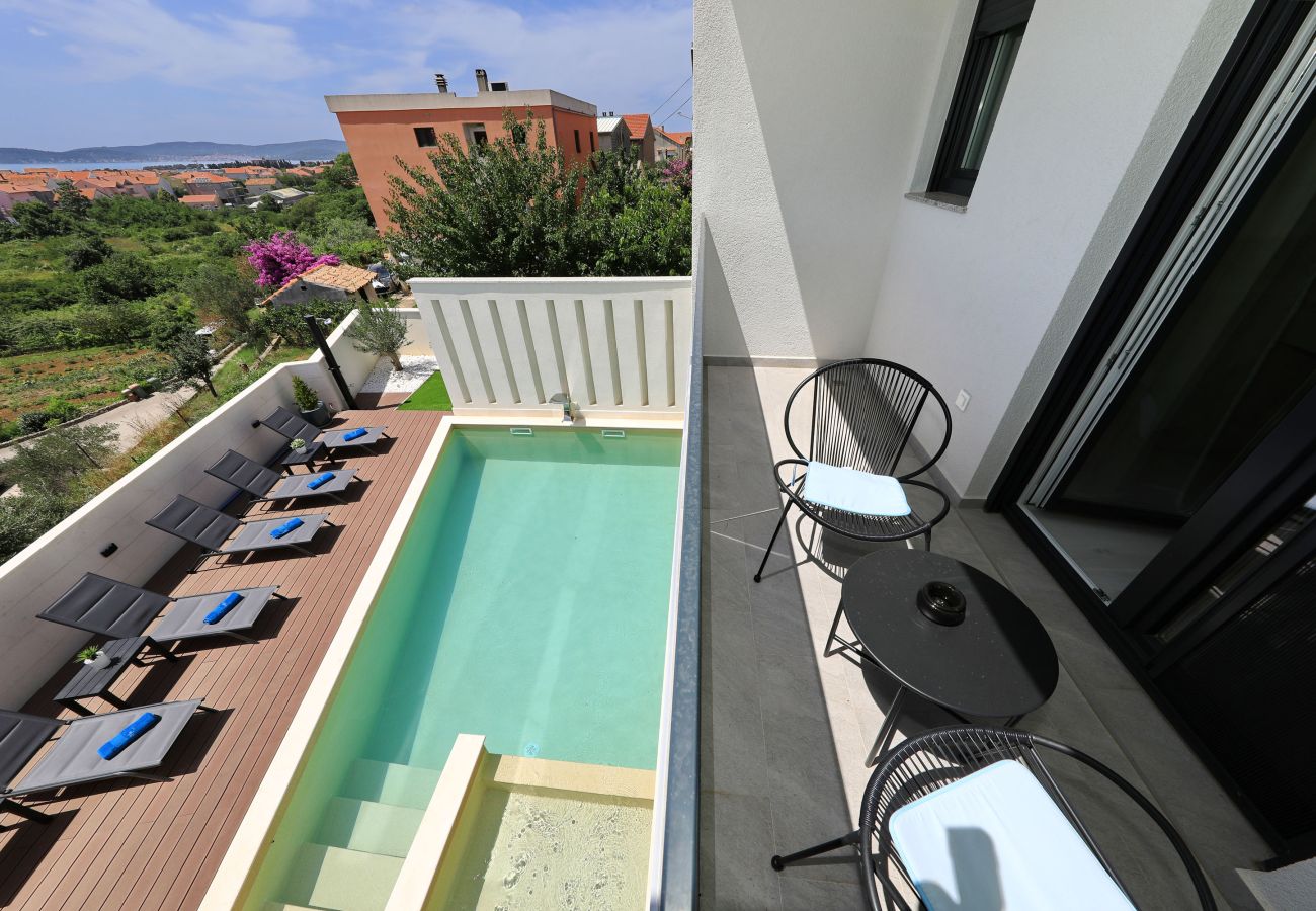 Villa in Zadar - Villa Depaja mit beheiztem Pool